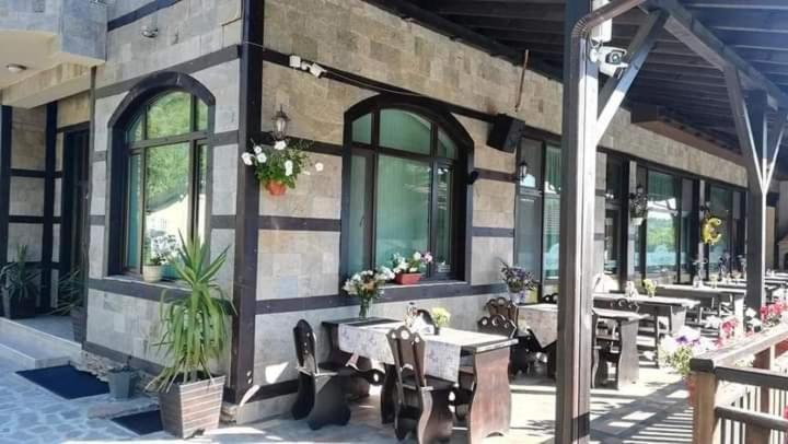 Тодорини Кукли Otel Spanchevtsi Dış mekan fotoğraf